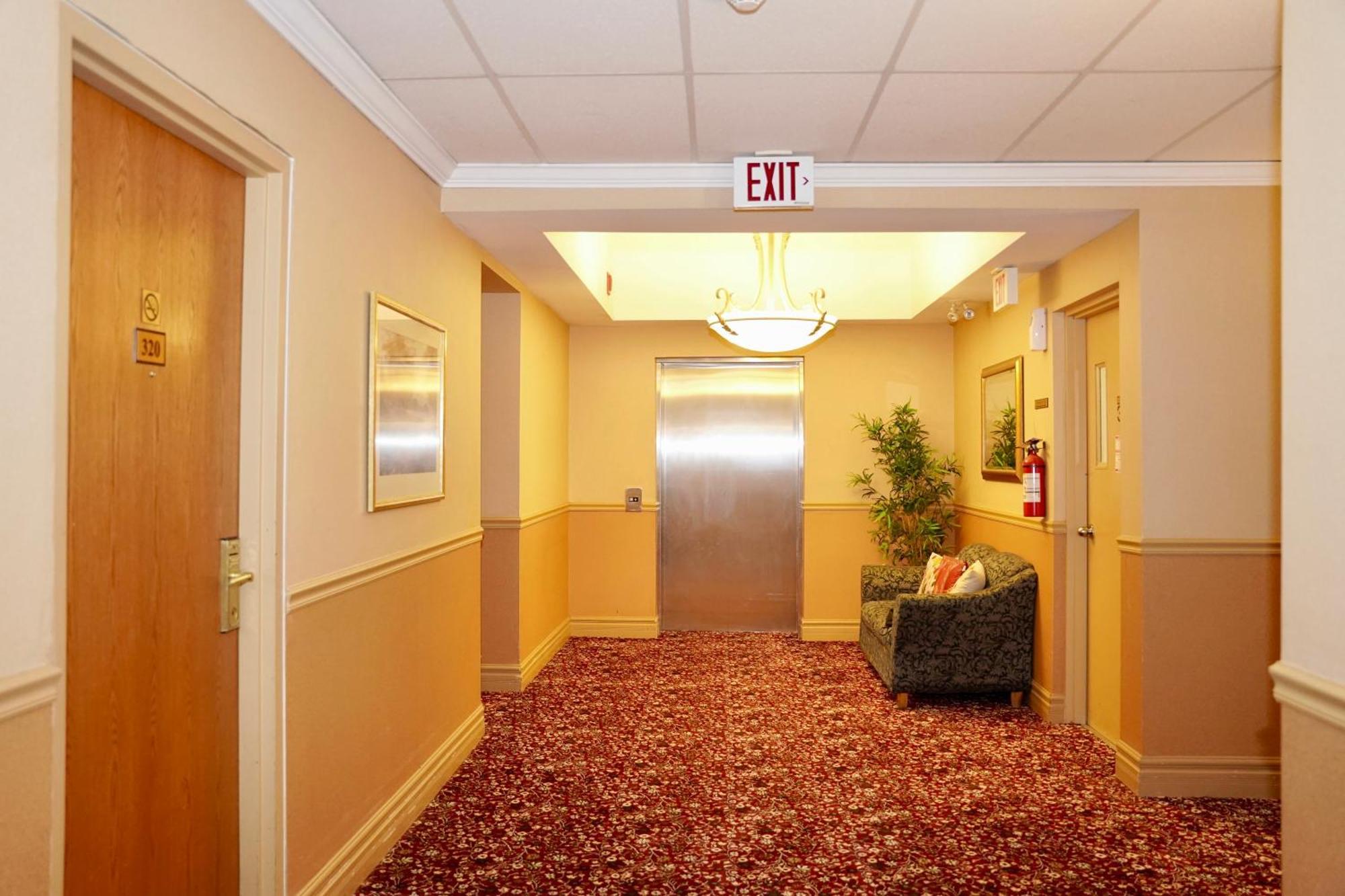 The Glengate Hotel&Suites Niagarawatervallen Buitenkant foto