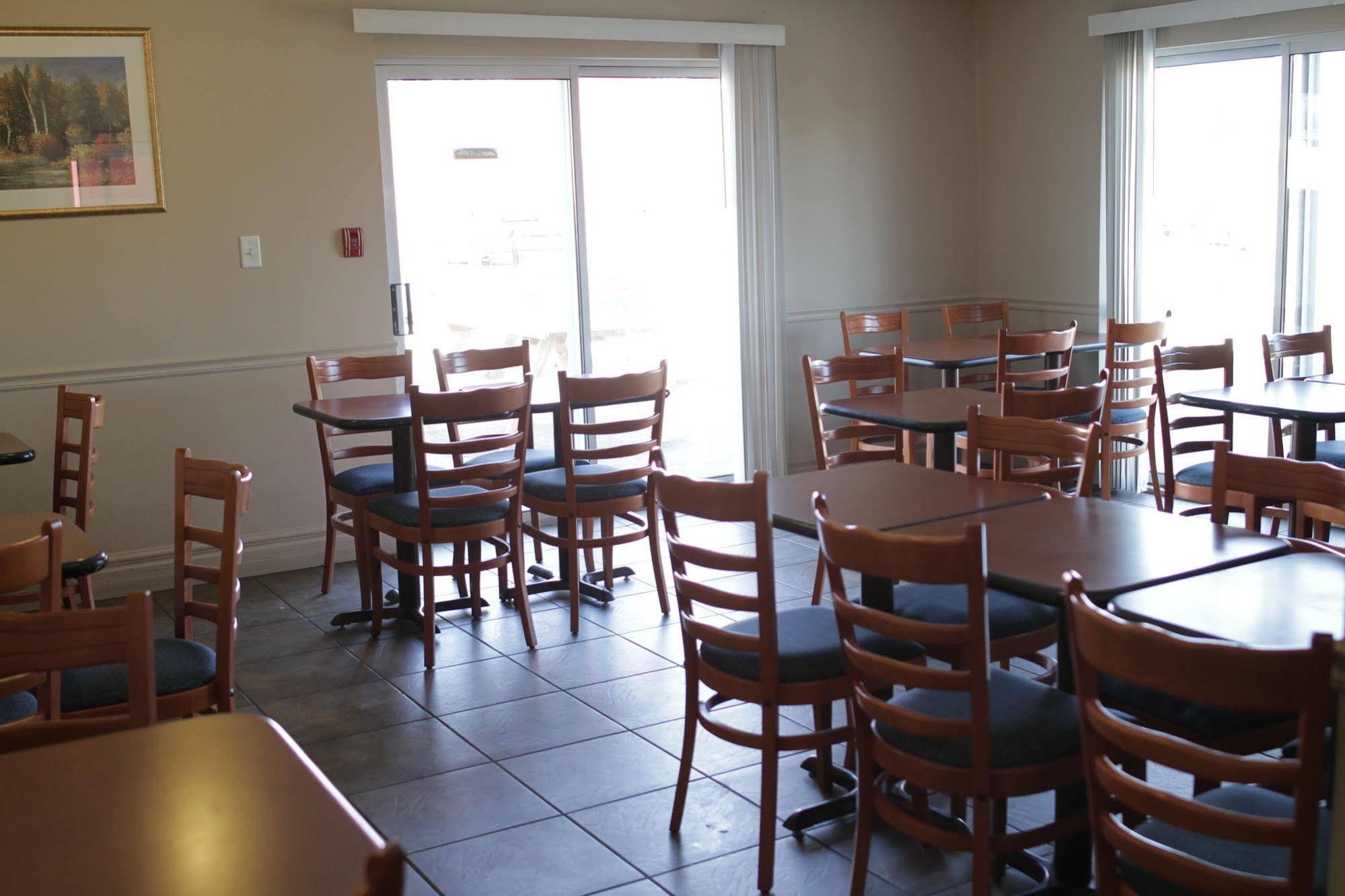 The Glengate Hotel&Suites Niagarawatervallen Buitenkant foto